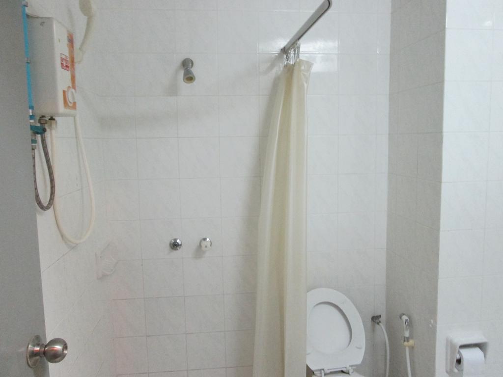 Royal Jommanee Hotel Nongkhai Nong Khai Habitación foto